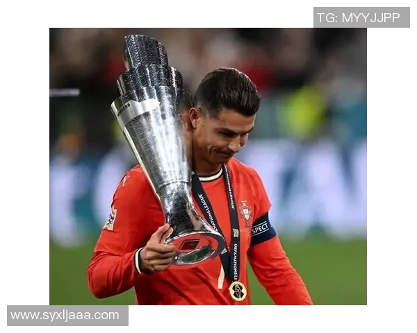 德国足球明星的辉煌历程与传奇成就探秘