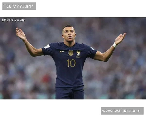 法国足球明星光头背后的故事与成就揭秘